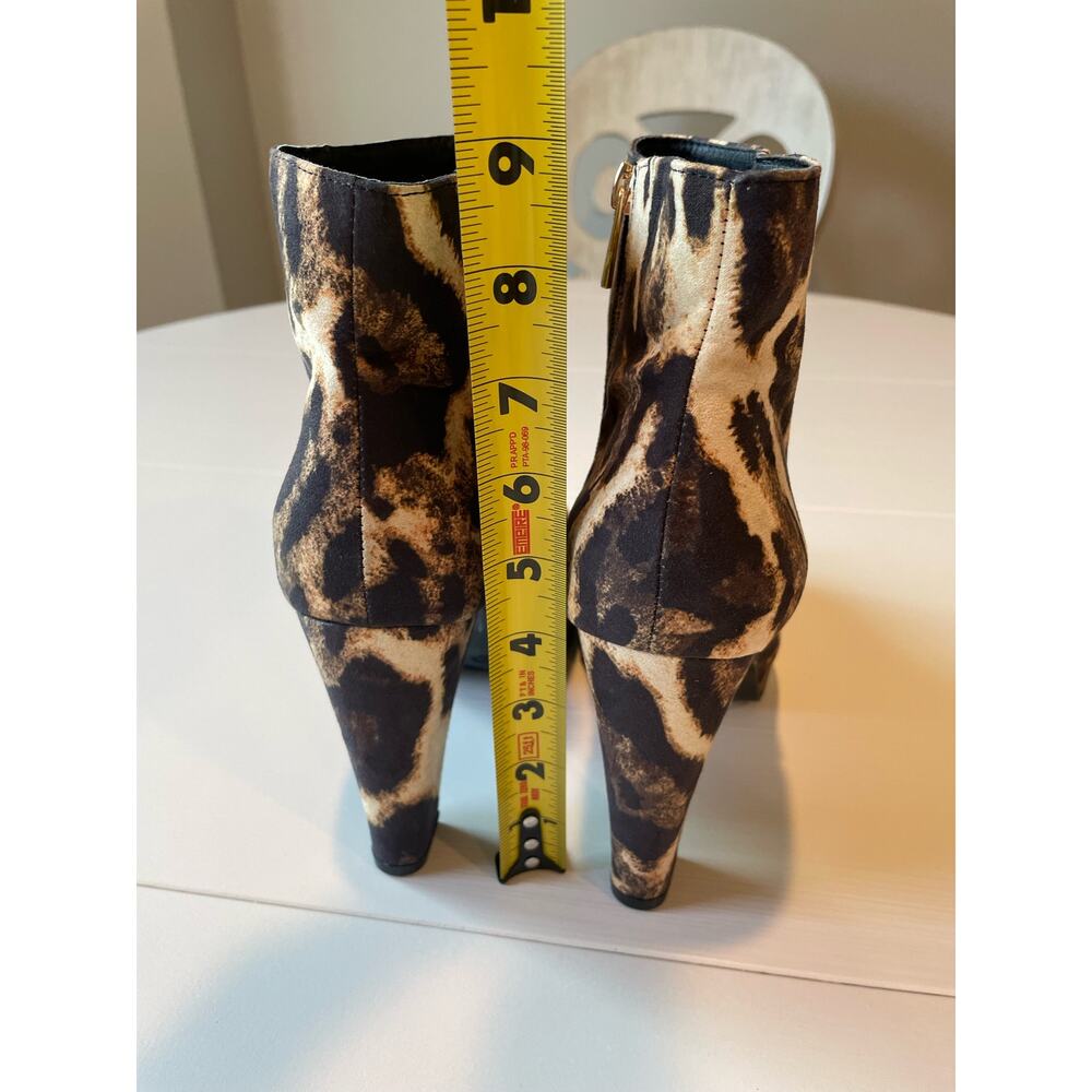 Bamboo Leopard Print Platform Booties Size 9 Roun… - image 6